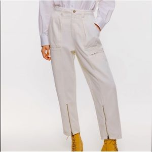 Zara ecru high waisted cargo pant